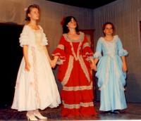 Molière: A fösvény – 1989;  Marianna, Fruzsina, a kerítőnő és Eliz (Pónyai Györgyi, Sudár Annamária és Forgó Léda)
